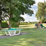 Lille Ouest By Ihg Hotel 4*