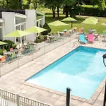 Lille Ouest By Ihg 4*