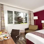 Hotel Lille Ouest By Ihg Englos