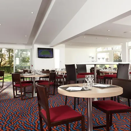 Lille Ouest By Ihg 4*