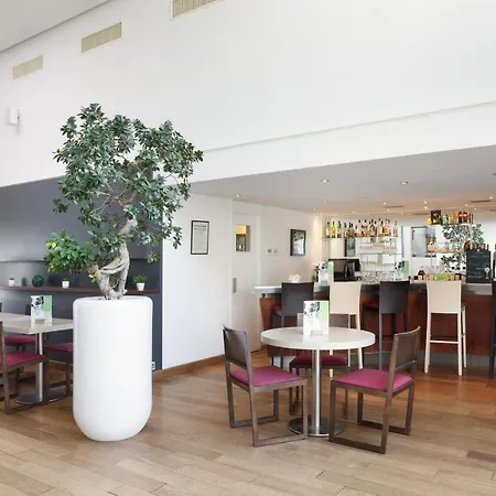 Hotel Lille Ouest By Ihg
