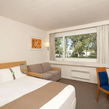 Lille Ouest By Ihg Hotel Englos