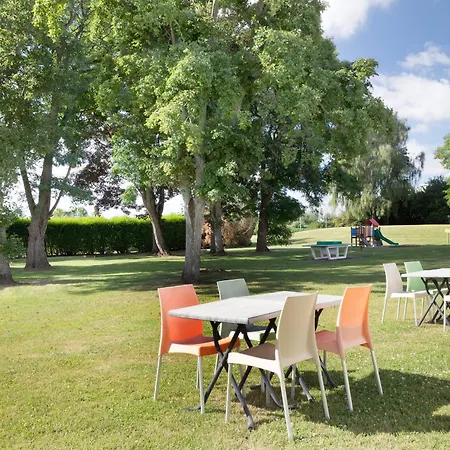 Lille Ouest By Ihg Hotel Englos