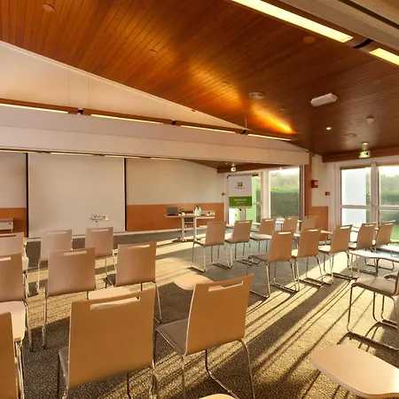 Lille Ouest By Ihg Englos