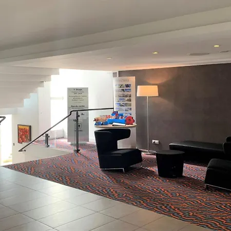 Lille Ouest By Ihg 4*
