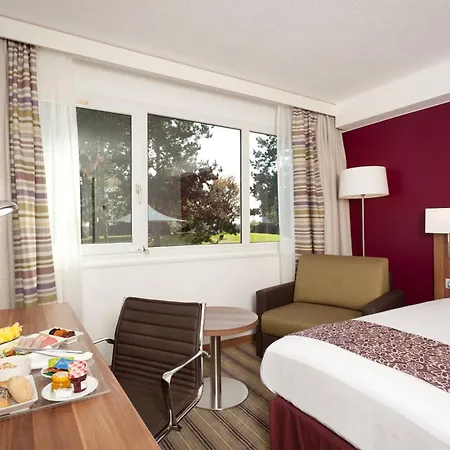 Hotel Lille Ouest By Ihg Englos