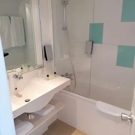 Lille Ouest By Ihg 4* Englos