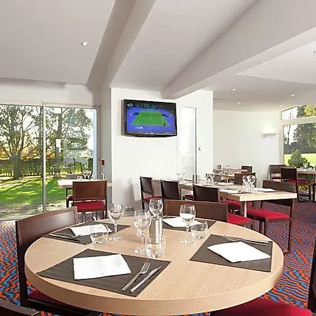 Hotel Lille Ouest By Ihg 4*