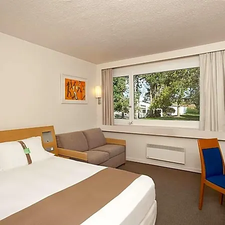 Lille Ouest By Ihg 4* Englos