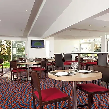 Lille Ouest By Ihg 4* Englos