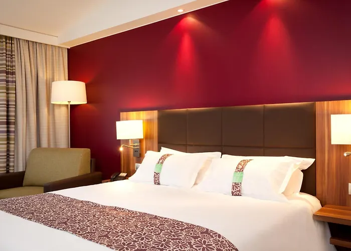 Lille Ouest By Ihg 4* Englos