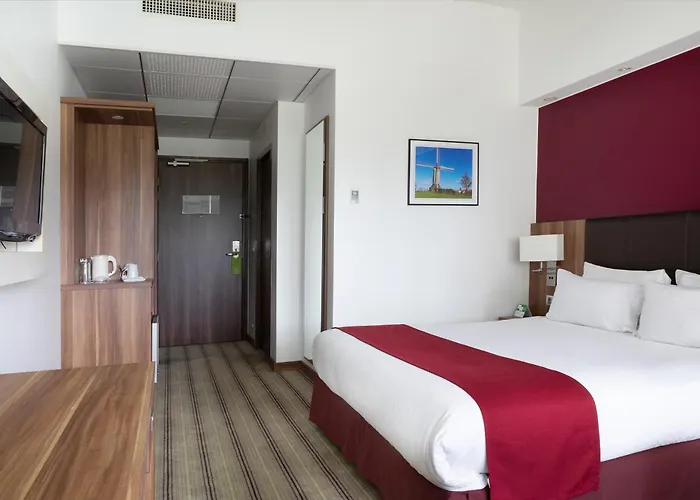 Hotel Lille Ouest By Ihg