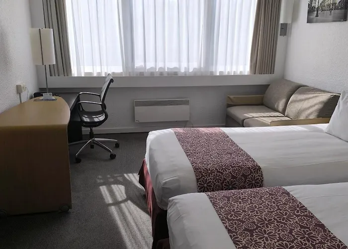 Lille Ouest By Ihg Hotel Englos