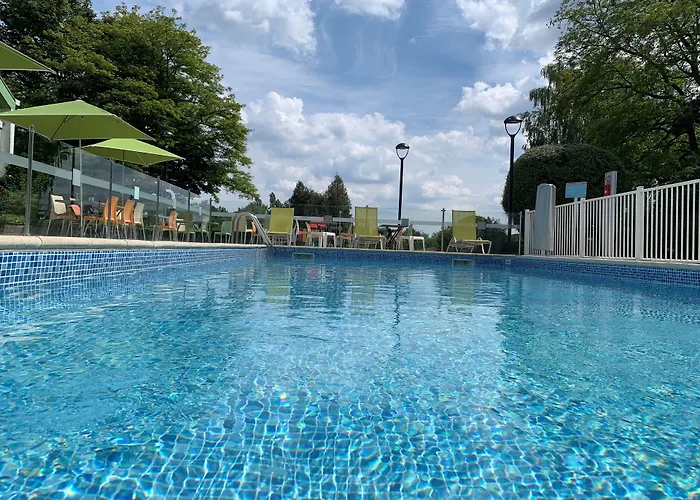 Lille Ouest By Ihg Hotel Englos