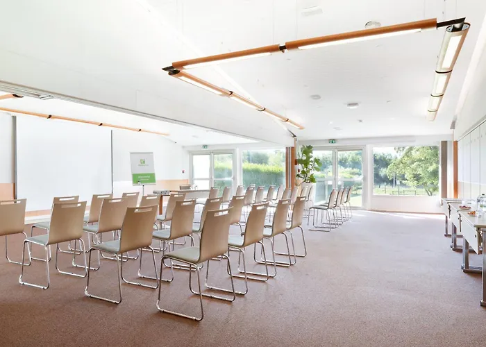 Lille Ouest By Ihg 4* Englos