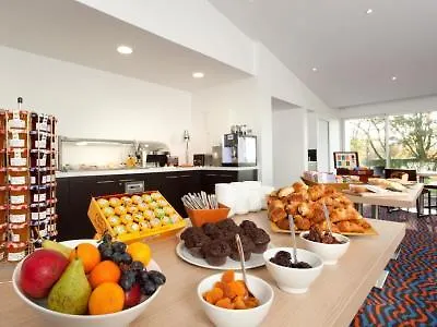 Lille Ouest By Ihg 4* Englos